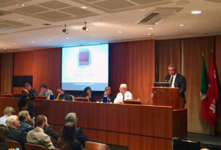 FORUM FISAC, APPLAUSI A SILEONI: ?EVITARE LICENZIAMENTI NOSTRA PRIORIT??