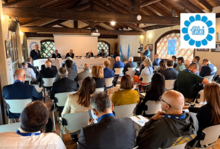 FABI MONZA: «INTELLIGENZA ARTIFICIALE E NUOVE PROFESSIONALITÀ, LE SFIDE PER IL LAVORO IN BANCA»