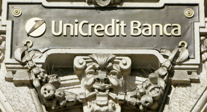 UNICREDIT: STOP ALLE ESTERNALIZZAZIONI