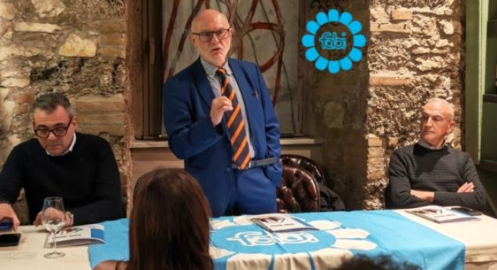 GLOBAL ADVISOR, FOCUS FABI SUI GIOVANI DEL GRUPPO INTESA SANPAOLO