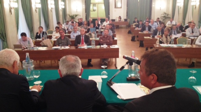 CCNL, AMPIO MANDATO ALLA SEGRETERIA NAZIONALE