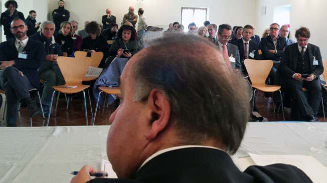 XVII CONGRESSO FABI CUNEO BANCHIERI USINO PI? IL FOSFORO CHE LE FORBICI