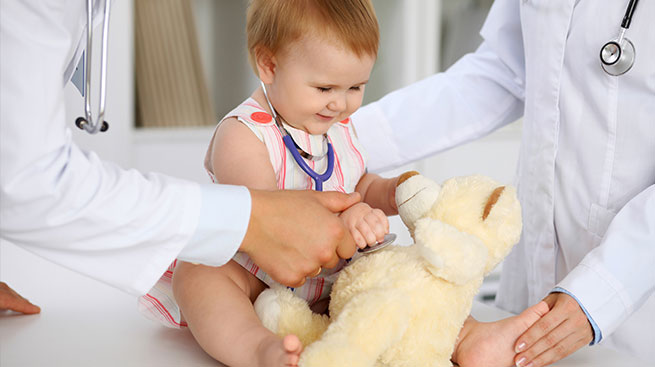 OSPEDALE DI PIACENZA, LA FABI DONA UN DEFIBRILLATORE PER I BAMBINI CARDIOPATICI