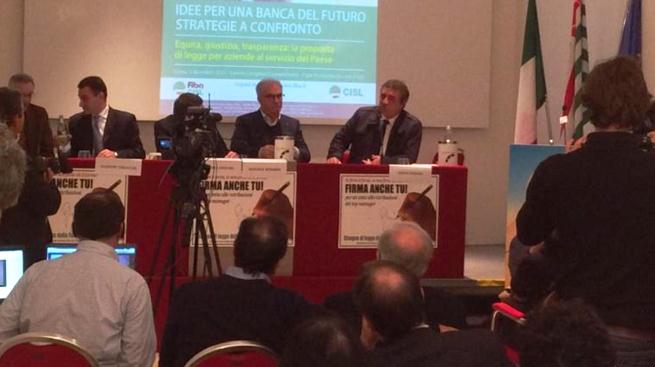 SILEONI: ?SI? A UN TETTO PER GLI STIPENDI DEI MANAGER?