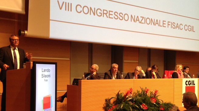 SILEONI AL CONGRESSO FISAC-CGIL:  ?UNITI VERSO IL RINNOVO CCNL?