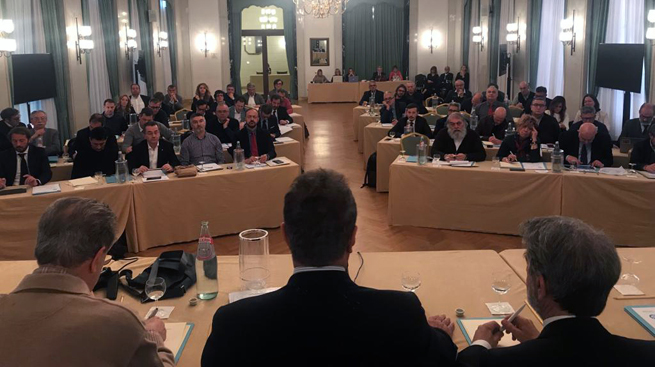 CONTRATTO, DAL CDC FABI VIA LIBERA ALLA PIATTAFORMA