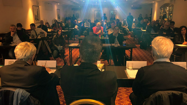 PIATTAFORMA CONTRATTO SOTTO I RIFLETTORI DELLA STAMPA