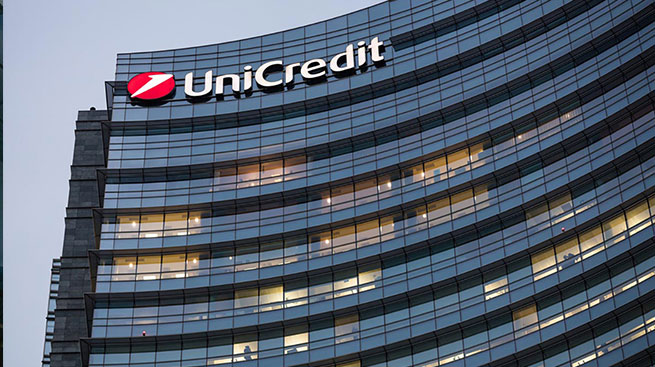 UNICREDIT, AL BANDO CARENZE DI PERSONALE E PRESSIONI COMMERCIALI