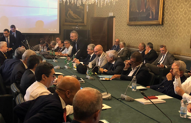«L’ANALISI DELL’ABI DIMOSTRA CHE LA NOSTRA RICHIESTA DI AUMENTO DEI SALARI E’ INSUFFICIENTE»