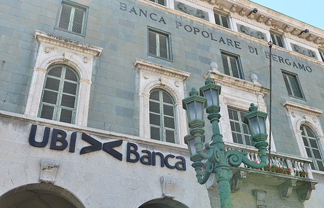 PROTESTA DEI SINDACATI CONTRO LE ESTERNALIZZAZIONI UBI BANCA