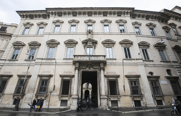 SINDACATI: CHIEDEREMO AD ABI RISPOSTE CHIARE SU CONTRATTO
