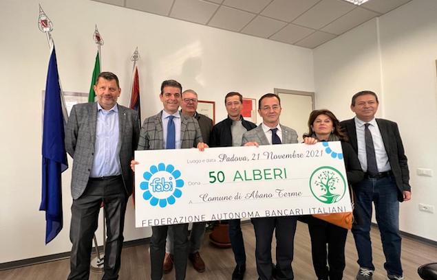 LA FABI DI PADOVA DONA 50 ALBERI AL COMUNE DI ABANO TERME