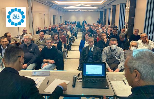 «IMPARARE A DIRIGERE LE VELE PER NAVIGARE IL CAMBIAMENTO»