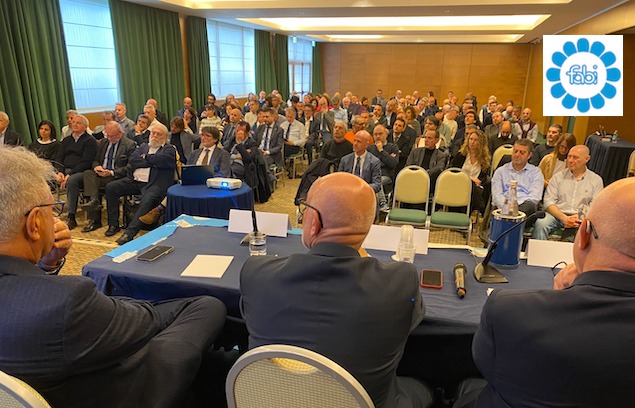 UNICREDIT, OCCUPAZIONE E DIGITAL LE NUOVE SFIDE